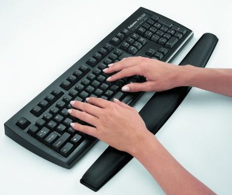 Fellowes Memory Foam Wrist Rest