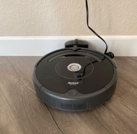 Roomba 694.